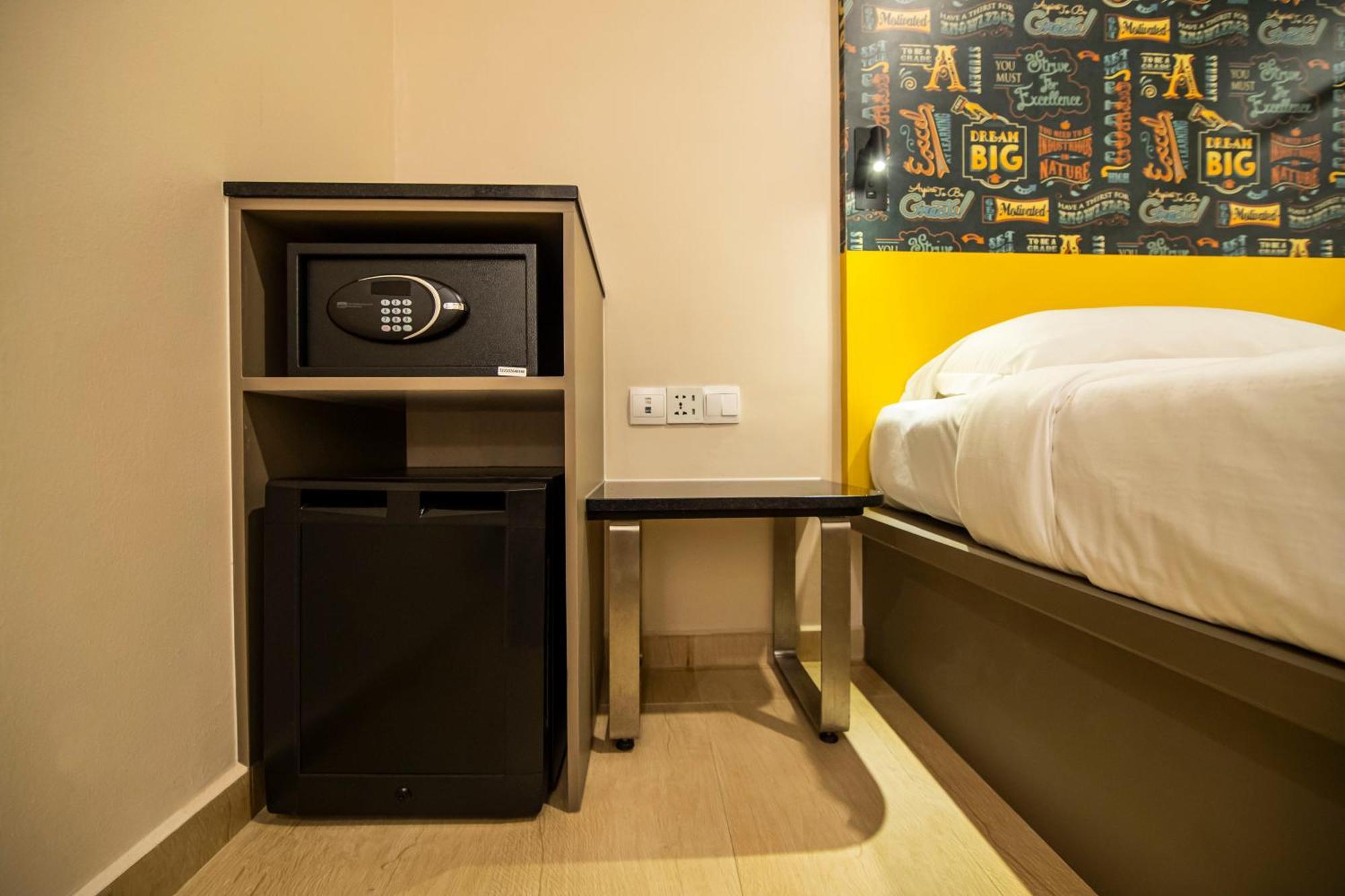 Fragrance Hotel - Oasis Сингапур Екстериор снимка